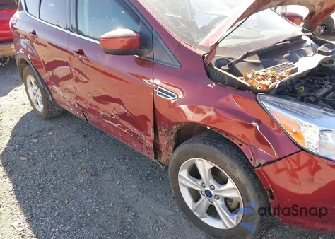 2015 Ford Escape Se z USA, uszkodzony, nr VIN 1FMCU0G77FUA03737